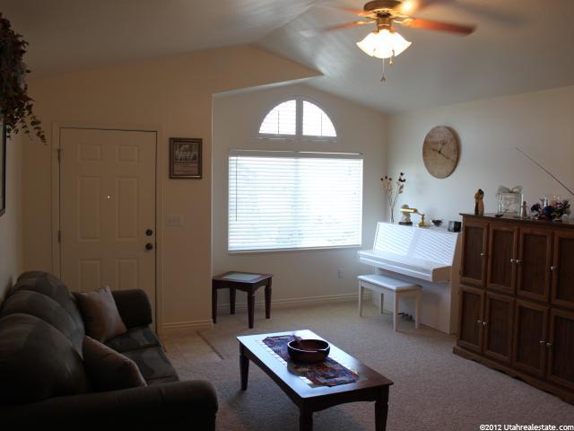 1958 N 2530 W, Clinton, UT 84015 — photo 4