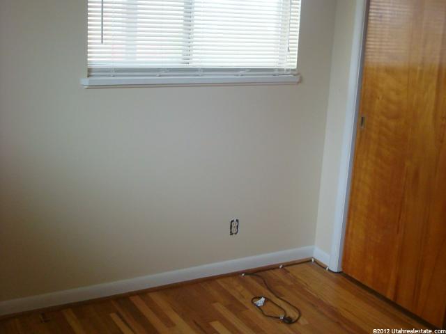 1076 E Sherwood Dr, Ogden, UT 84404 — photo 8