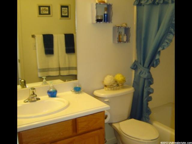 1341 N 2140 W, Clinton, UT 84015 — photo 12