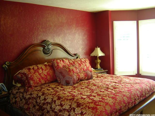 1341 N 2140 W, Clinton, UT 84015 — photo 8