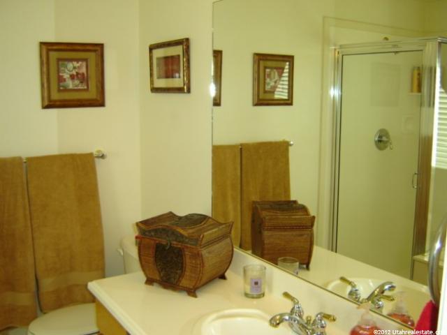 1341 N 2140 W, Clinton, UT 84015 — photo 9