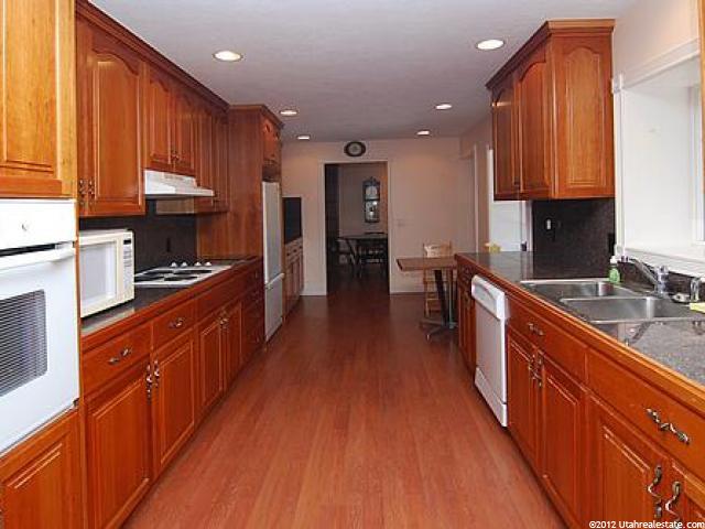 731 E Gentile St N, Layton, UT 84041 — photo 11