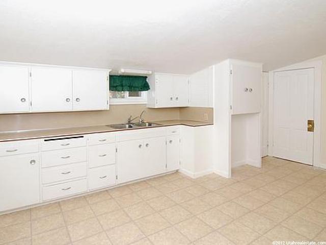 833 E Gentile N, Layton, UT 84041 — photo 6
