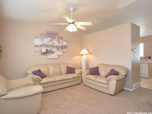 516 W 200 S, Clearfield, UT 84015 — photo 11