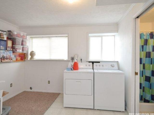 516 W 200 S, Clearfield, UT 84015 — photo 10