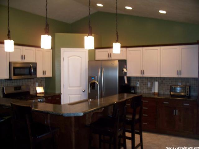 157 E 1150 S, Vernal, UT 84078 — photo 2