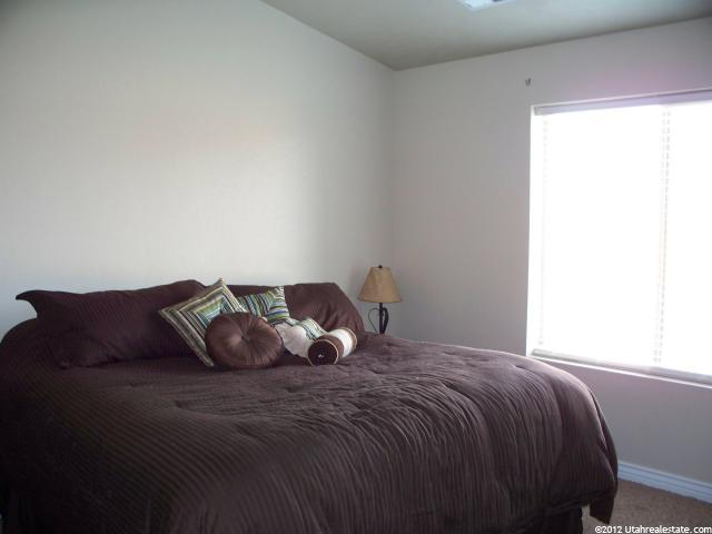 157 E 1150 S, Vernal, UT 84078 — photo 4