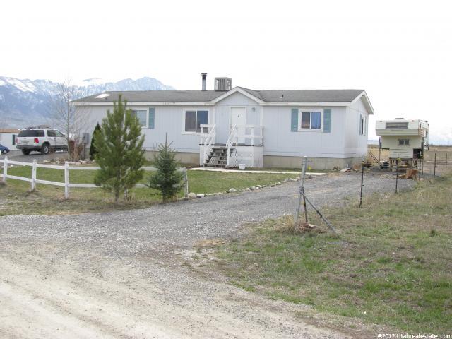 8765 W Wild Rose Ln, Portage, UT 84331 — photo 3