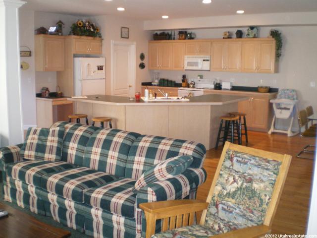 360 W Cottage Ct, Midway, UT 84049 — photo 4