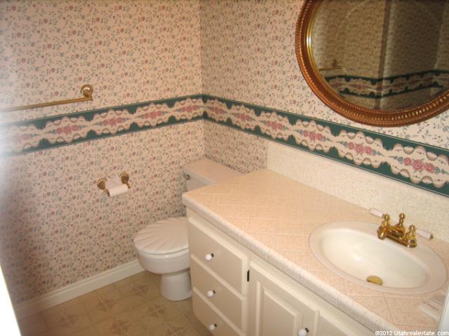 4010 S 1140 E, Holladay, UT 84124 — photo 9