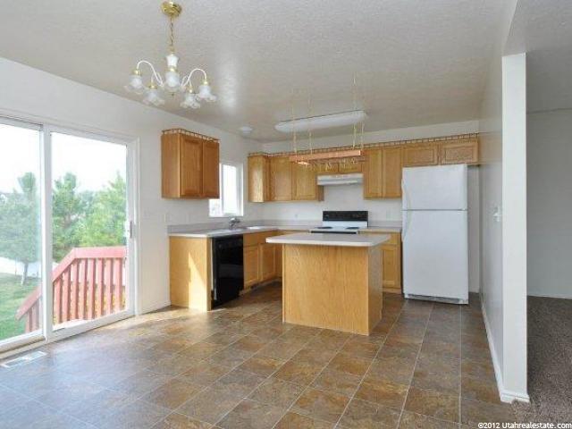 3905 W 5325 S, Roy, UT 84067 — photo 11
