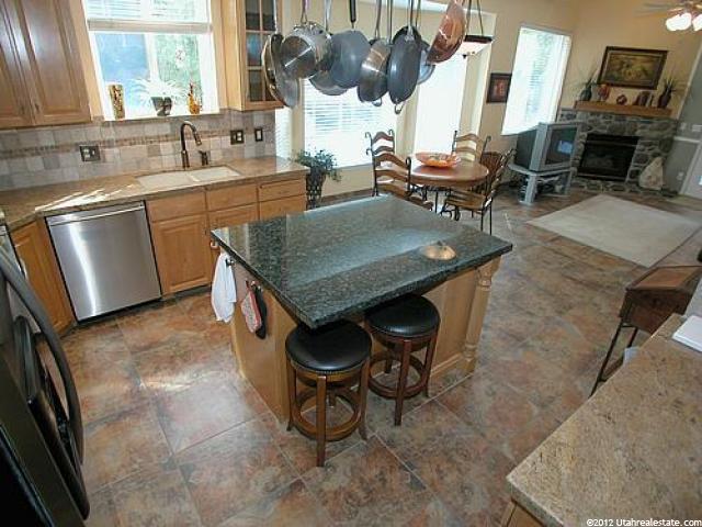 1918 E Sutton Commons Cir, Holladay, UT 84121 — photo 3