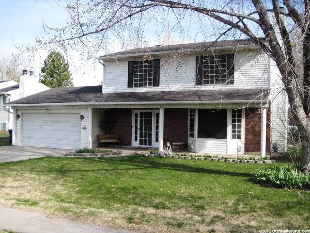 574 W 2125 N, West Bountiful, UT 84087 — photo 2