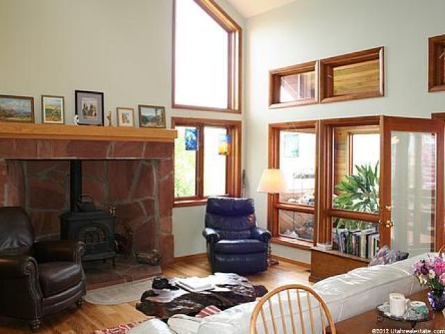 564 E Valley Dr, Heber City, UT 84032 — photo 2