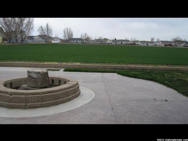 2757 W 1600 N, Clinton, UT 84015 — photo 10