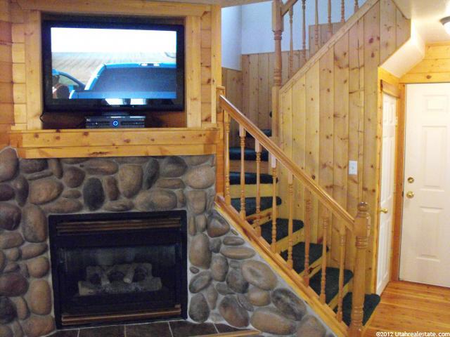 4839 S 1800 W #31, Roy, UT 84067 — photo 2