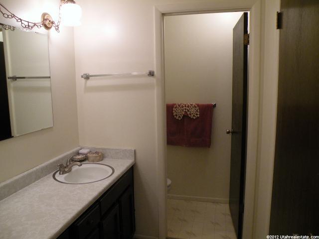 1723 E Kimsbrough Rd, Sandy, UT 84092 — photo 7