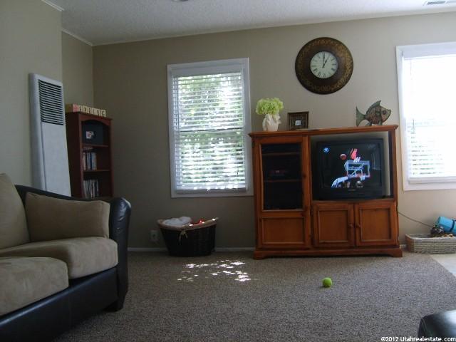 2168 S Tyler Ave, Ogden, UT 84401 — photo 3