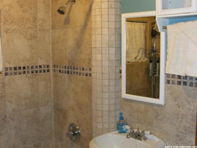 2168 S Tyler Ave, Ogden, UT 84401 — photo 8