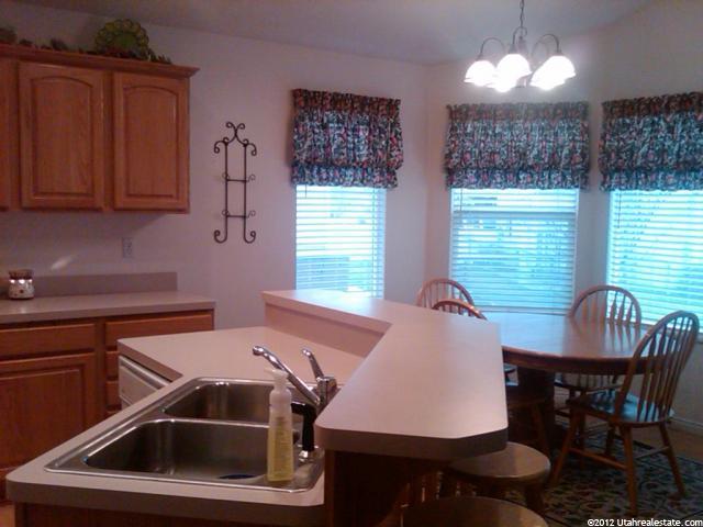 244 S 950 W, Layton, UT 84041 — photo 7