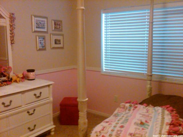 244 S 950 W, Layton, UT 84041 — photo 8