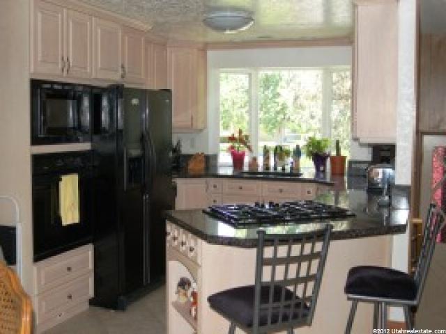 3963 S Pharaoh Rd, Murray, UT 84123 — photo 3