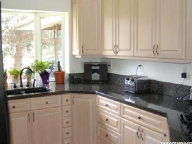 3963 S Pharaoh Rd, Murray, UT 84123 — photo 4