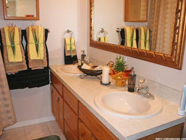 1225 N 900 E, Bountiful, UT 84010 — photo 7