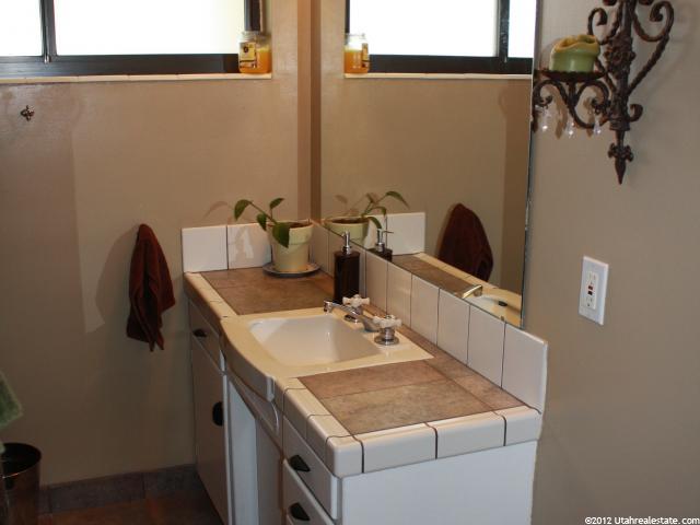 1430 Cross St, Ogden, UT 84404 — photo 2