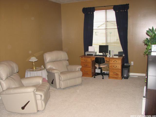 2176 N 2600 W, Clinton, UT 84015 — photo 4