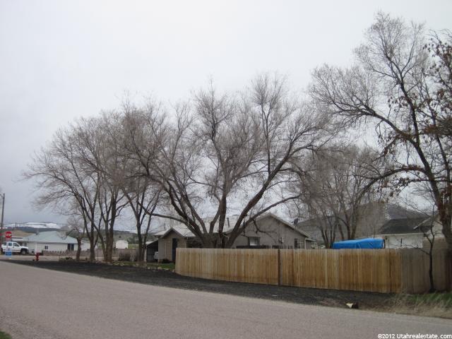 296 S Center St, Enterprise, UT 84725 — photo 3