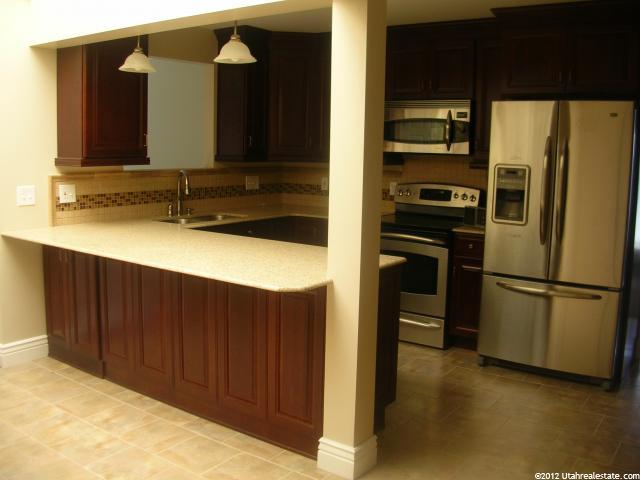 3977 S 2280 E #3977, Holladay, UT 84124 — photo 3