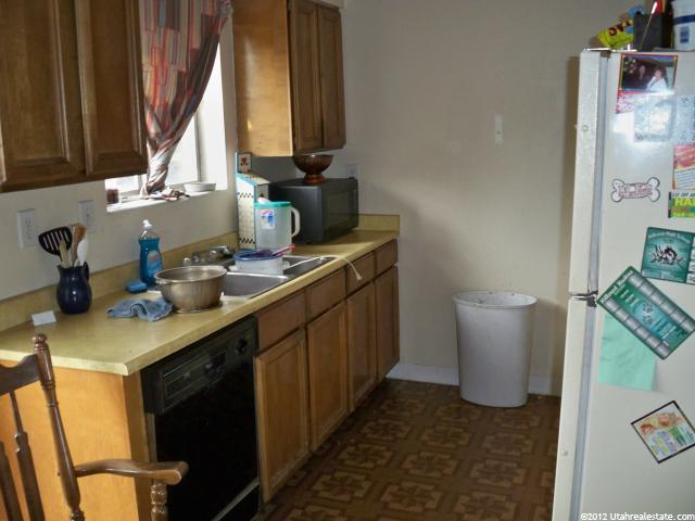 7688 S 375 E, Midvale, UT 84047 — photo 6