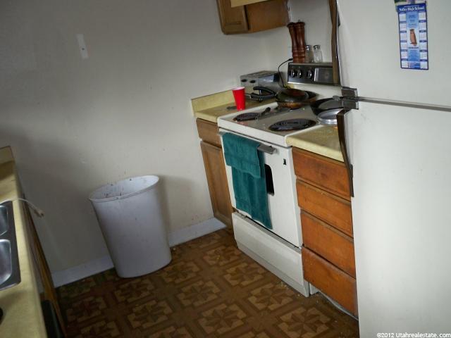 7688 S 375 E, Midvale, UT 84047 — photo 8