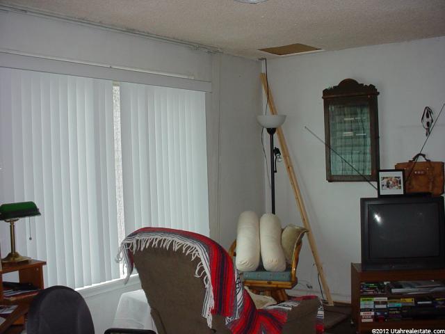 8585 S 100 E, Sandy, UT 84070 — photo 2