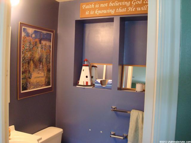 2978 W 2075 S, Syracuse, UT 84075 — photo 8