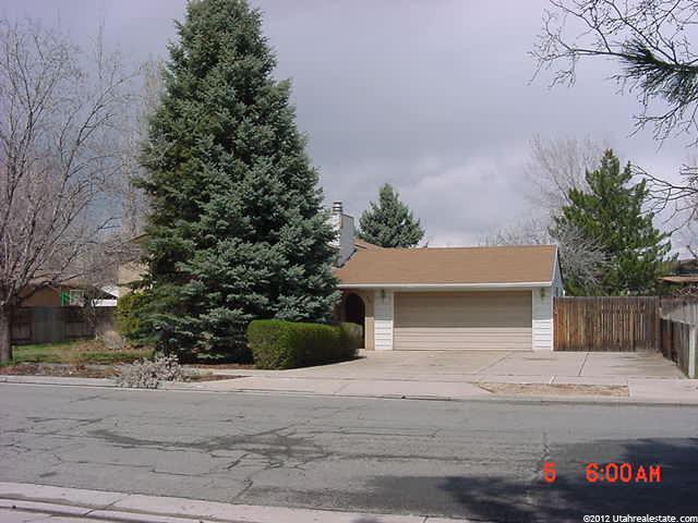 1201 E Lori Cir S, Sandy, UT 84094 — photo 2