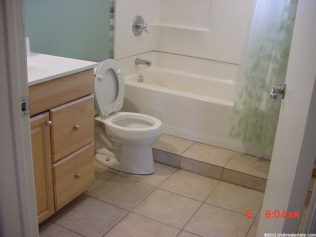 1201 E Lori Cir S, Sandy, UT 84094 — photo 8