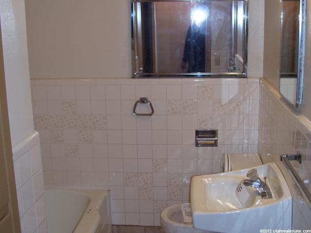 2552 S Buchanan Ave, Ogden, UT 84401 — photo 8