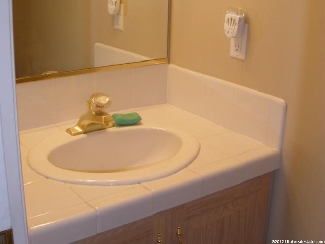2798 E Falcon Way S, Sandy, UT 84093 — photo 12