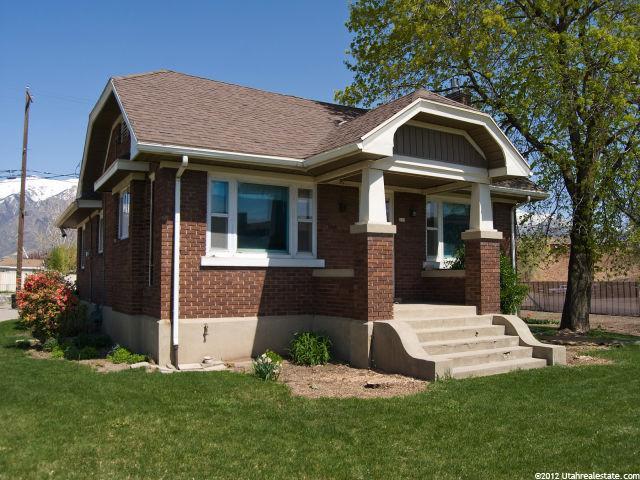 225 S Main St E, Layton, UT 84041 — photo 2