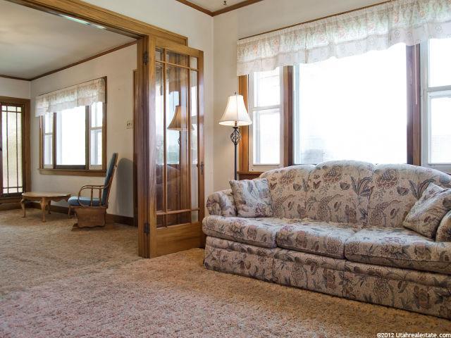 225 S Main St E, Layton, UT 84041 — photo 12