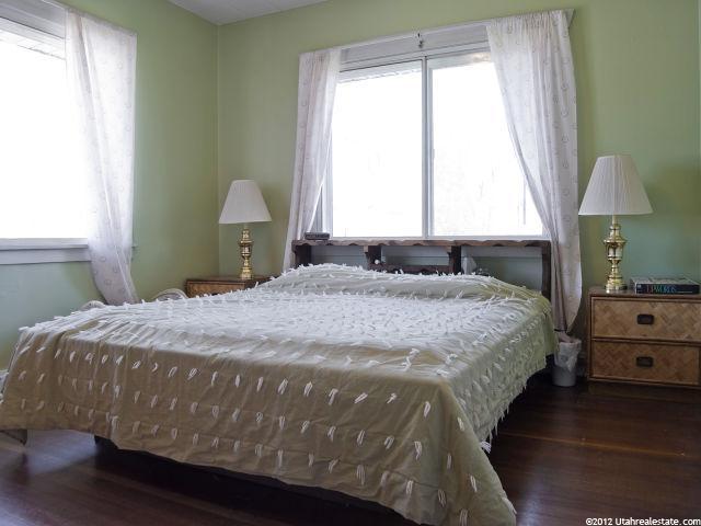 225 S Main St E, Layton, UT 84041 — photo 9