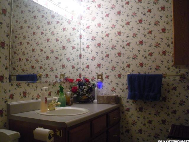 3433 S Dadola Dr, Bountiful, UT 84010 — photo 7