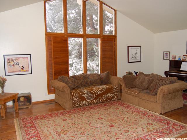 2774 E Robidoux Rd, Sandy, UT 84093 — photo 4