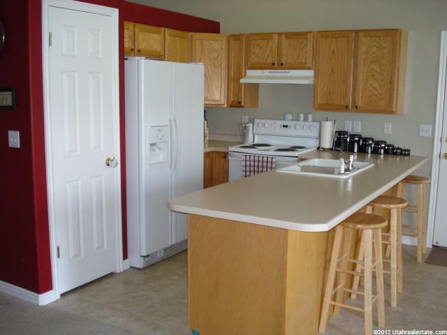 1492 N 2275 W, Layton, UT 84041 — photo 7