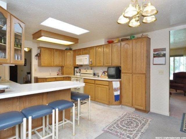 5480 S 3450 W, Roy, UT 84067 — photo 11