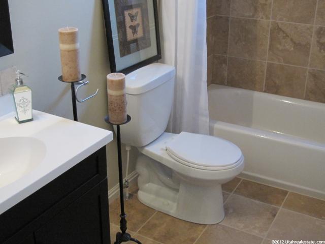 82 E 8880 S, Sandy, UT 84070 — photo 5