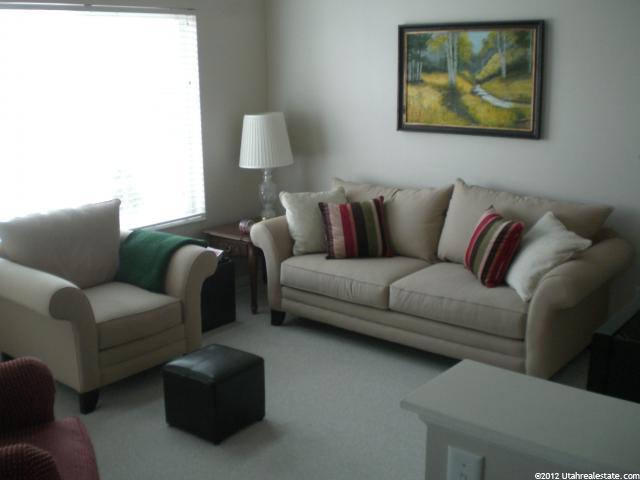 128 W 200 N #128, Centerville, UT 84014 — photo 2