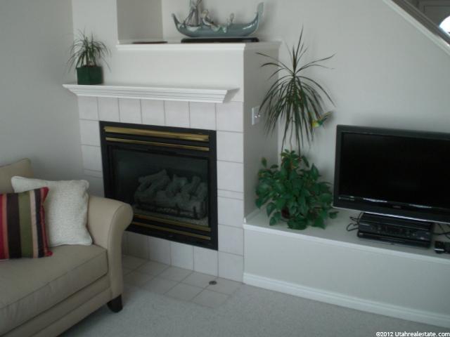 128 W 200 N #128, Centerville, UT 84014 — photo 3